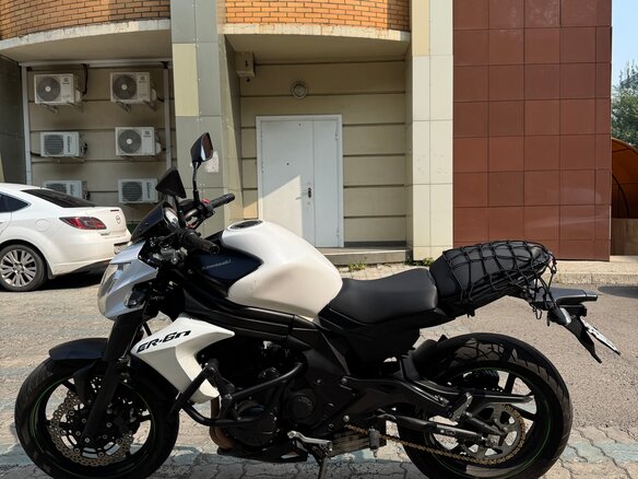 2015 Kawasaki ER-6N, белый, 525000 рублей - вид 6