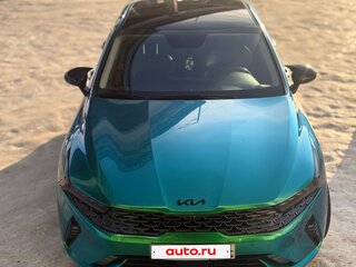 2021 Kia K5 III, серый, 2500000 рублей, вид 4