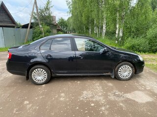 2008 Volkswagen Jetta V, чёрный, 380000 рублей, вид 2