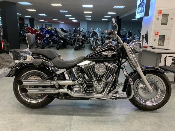 2012 Harley-Davidson Fat Boy, чёрный, 1130000 рублей