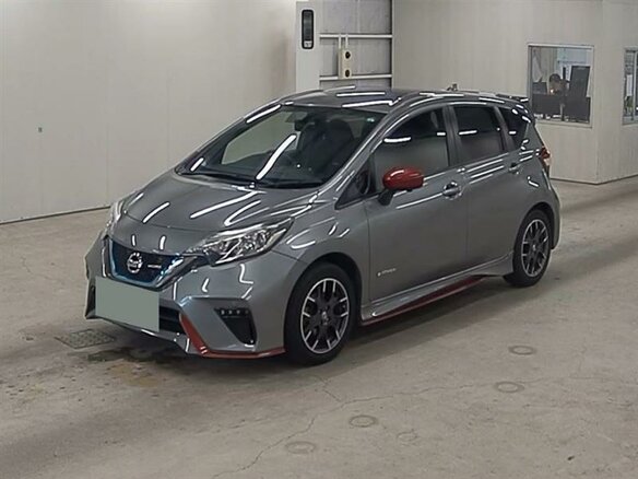 2017 Nissan Note Nismo e-Power II Рестайлинг, серый, 1650000 рублей