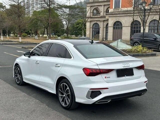 2023 Audi A3 35 TFSI Long IV (8Y), белый, 2090000 рублей, вид 3