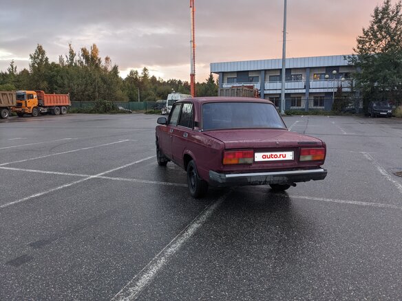 2000 Lada (ВАЗ) 2107, пурпурный, 130000 рублей - вид 5