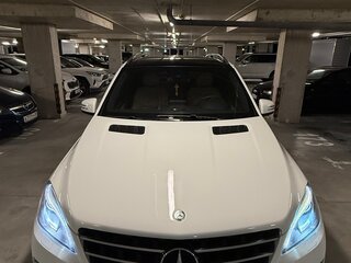 2015 Mercedes-Benz M-Класс 300 III (W166), белый, 2490000 рублей, вид 1