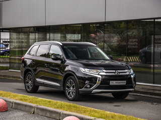 2016 Mitsubishi Outlander III Рестайлинг 2, чёрный, 1969777 рублей, вид 3
