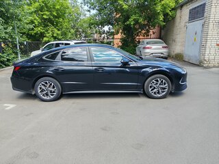2020 Hyundai Sonata VIII (DN8), чёрный, 1770000 рублей, вид 4