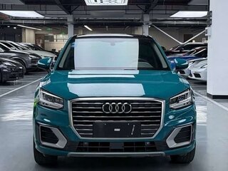 2019 Audi Q2 L I, синий, 1864033 рублей, вид 2