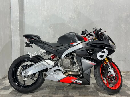 2021 Aprilia RS 660, чёрный, 985000 рублей, вид 1