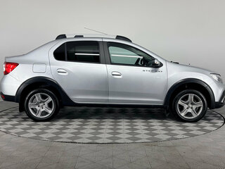 2021 Renault Logan Stepway II Рестайлинг, серый, 1410000 рублей, вид 4
