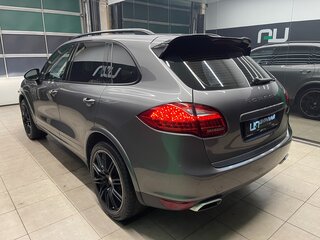 2013 Porsche Cayenne II (958), серый, 2900000 рублей, вид 4