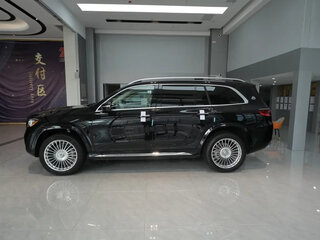 2025 Mercedes-Benz Maybach GLS 600 I Рестайлинг, чёрный, 24300000 рублей, вид 4