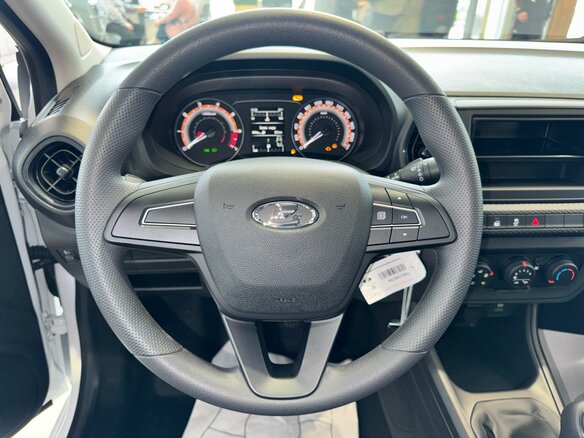 2026 Lada (ВАЗ) Iskra, белый - вид 11