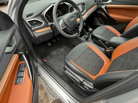 2026 Lada (ВАЗ) Vesta SW Cross I Рестайлинг (NG), серебристый, 2043000 рублей - вид 10