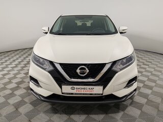 2019 Nissan Qashqai II Рестайлинг, белый, 1779000 рублей, вид 2
