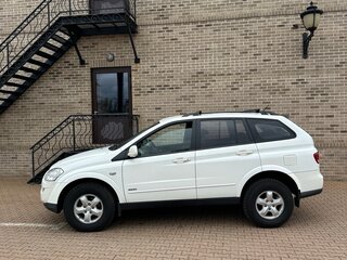 2010 SsangYong Kyron I Рестайлинг, белый, 795000 рублей, вид 2
