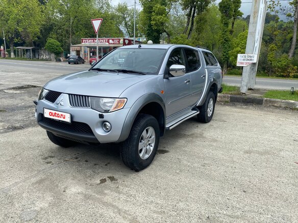 2008 Mitsubishi L200 IV, серебристый, 1570000 рублей