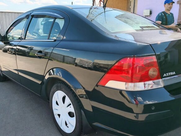 2011 Opel Astra H Рестайлинг, чёрный, 749999 рублей - вид 4