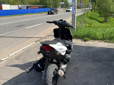 2014 Yamaha Aerox 50, белый, 190000 рублей, вид 4