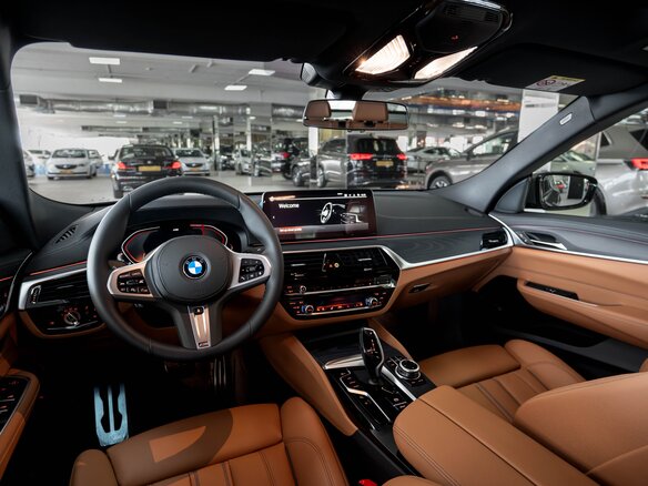 2022 BMW 6 серии 630d xDrive IV (G32) Рестайлинг, серебристый - вид 2