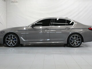 2021 BMW 5 серии 530i VII (G30/G31/G38) Рестайлинг, серый, 4509000 рублей, вид 2