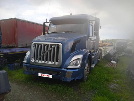 2004 Volvo VN, синий, 1400000 рублей, вид 1