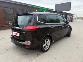 2013 Opel Zafira C, коричневый, 650000 рублей, вид 4