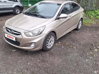 2011 Hyundai Solaris I, бежевый, 520000 рублей, вид 1