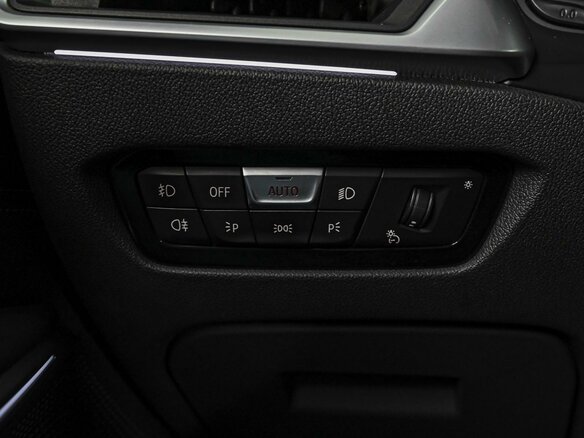 2020 BMW 3 серии 320i xDrive VII (G2x), чёрный, 3749000 рублей - вид 22