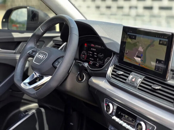 2022 Audi Q5 40 TDI II (FY) Рестайлинг, серый, 4800000 рублей - вид 12