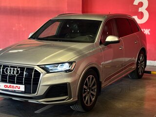 2020 Audi Q7 50 TDI II (4M) Рестайлинг, серый, 4950000 рублей, вид 1