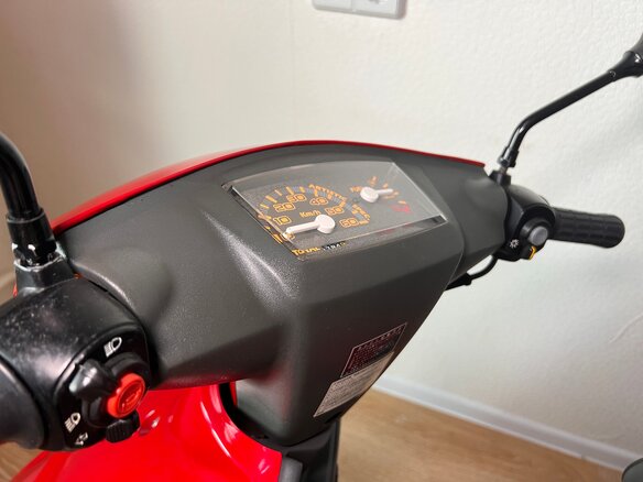 1992 Yamaha Jog, красный, 150000 рублей - вид 9