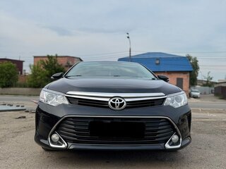 2017 Toyota Camry VII (XV50) Рестайлинг, чёрный, 1600000 рублей, вид 5