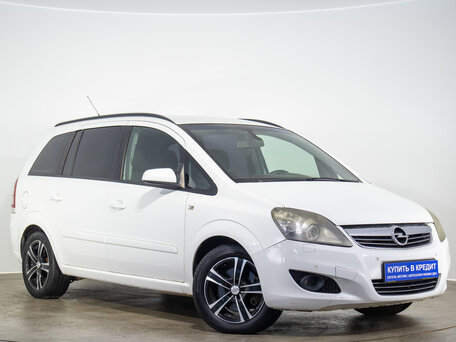 Opel Zafira B Рестайлинг