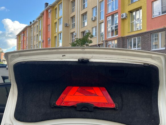 1997 Audi A4 I (B5), белый, 400000 рублей - вид 15