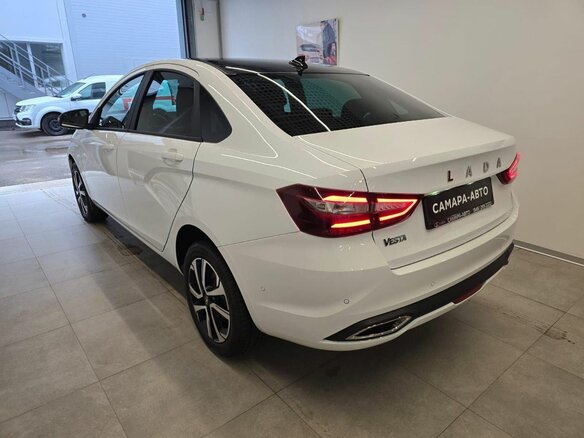 2026 Lada (ВАЗ) Vesta I Рестайлинг (NG), белый - вид 5