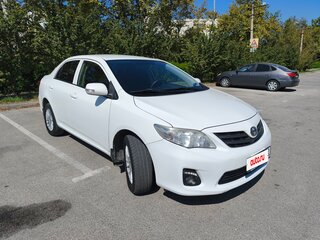2013 Toyota Corolla X (E140, E150) Рестайлинг, белый, 1099000 рублей, вид 5