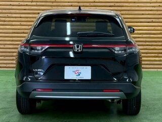 2022 Honda Vezel II, чёрный, 1815000 рублей, вид 4