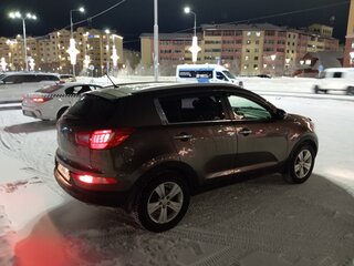 2010 Kia Sportage III, коричневый, 1100000 рублей, вид 5