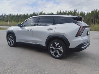 2024 Geely Atlas II, серый, 2999990 рублей, вид 2