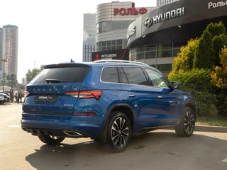2023 Skoda Kodiaq I Рестайлинг, синий, 3783000 рублей, вид 4