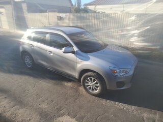 2012 Mitsubishi ASX I Рестайлинг, серебристый, 1550000 рублей, вид 3