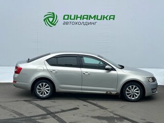2013 Skoda Octavia III (A7), серебристый, 825000 рублей, вид 4