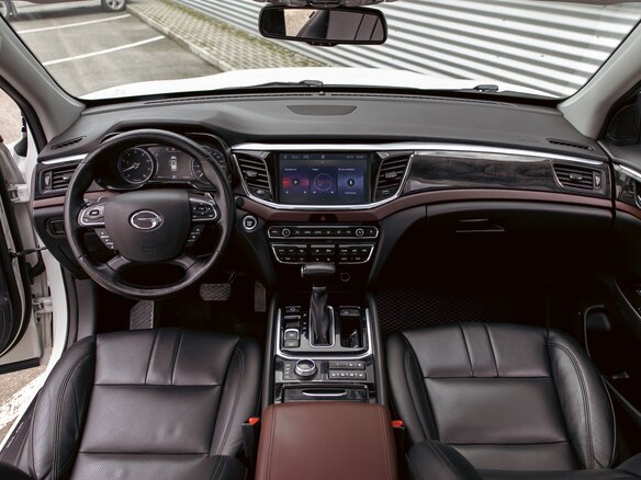 2021 GAC GS8 I, белый, 2315000 рублей - вид 16