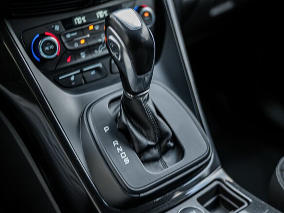 2019 Ford Kuga II Рестайлинг, серый, 1499000 рублей - вид 7