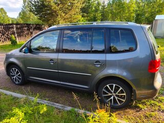 2012 Volkswagen Touran Cross I Рестайлинг 2, серый, 800000 рублей, вид 2