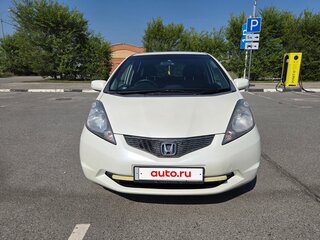 2010 Honda Fit II, белый, 550000 рублей, вид 2