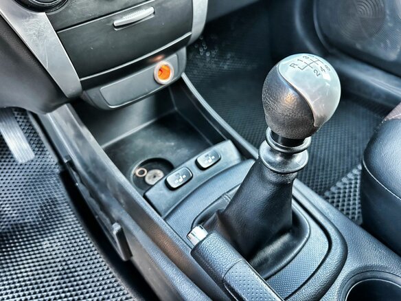 2011 SsangYong Actyon II, коричневый, 799000 рублей - вид 16