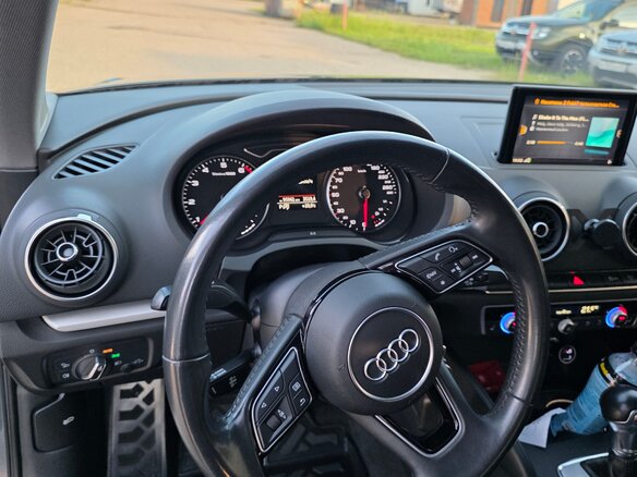 2019 Audi A3 III (8V) Рестайлинг, серый, 2150000 рублей - вид 7