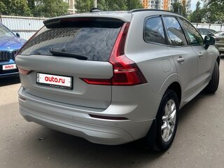 2021 Volvo XC60 II Рестайлинг, серебристый, 4300000 рублей, вид 5