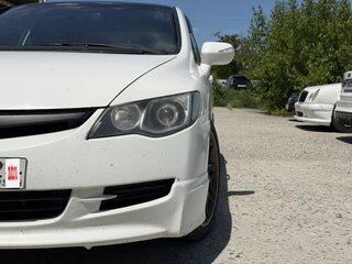 2008 Honda Civic VIII, белый, 680000 рублей, вид 1